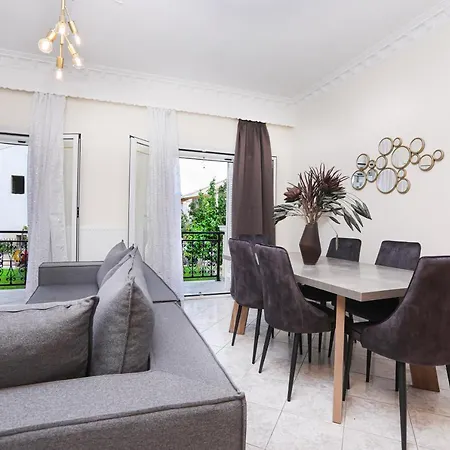 White Pearl 1 Apartment Petriti (Corfu)